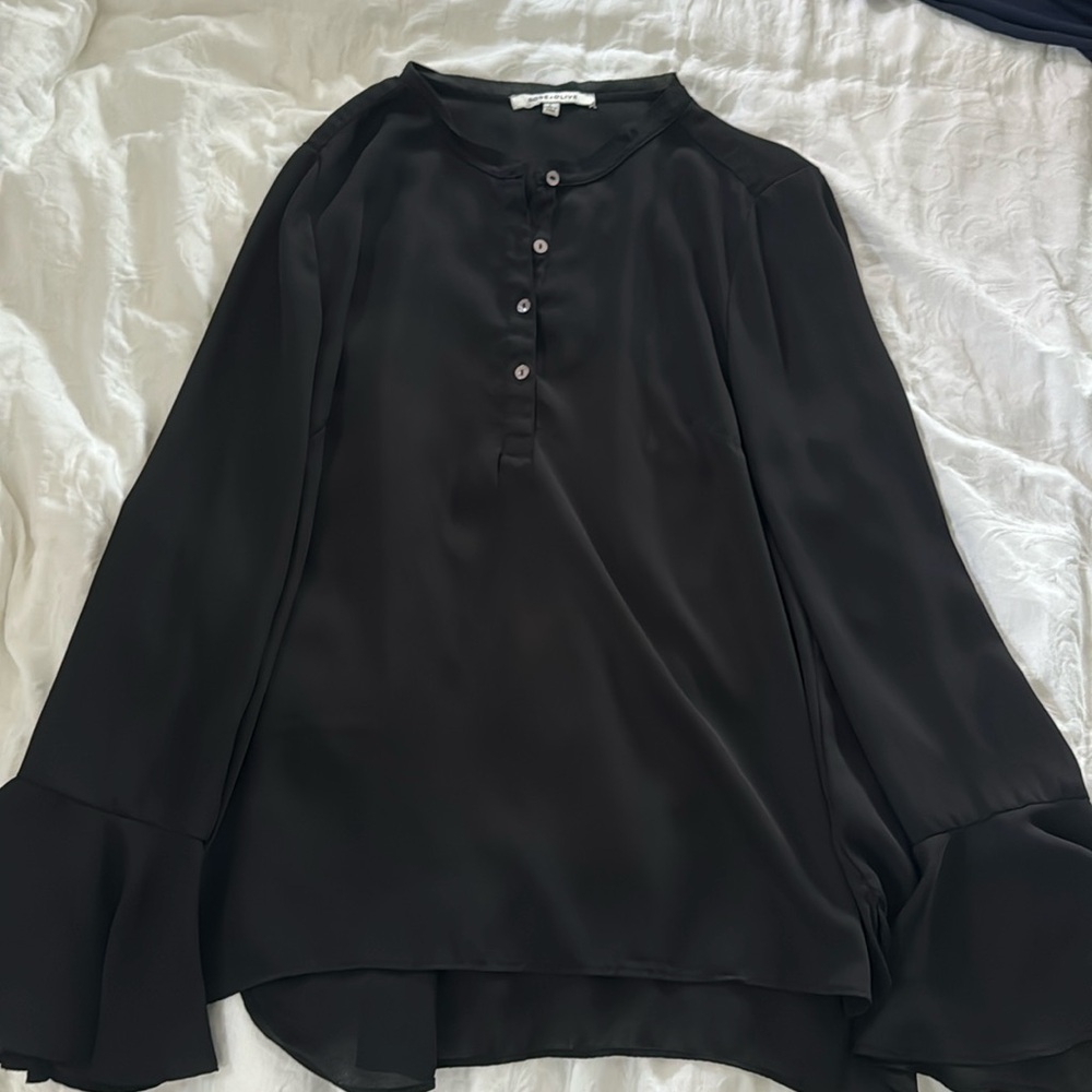 Rose + Olive long sleeve button up blouse with slowly sleeve